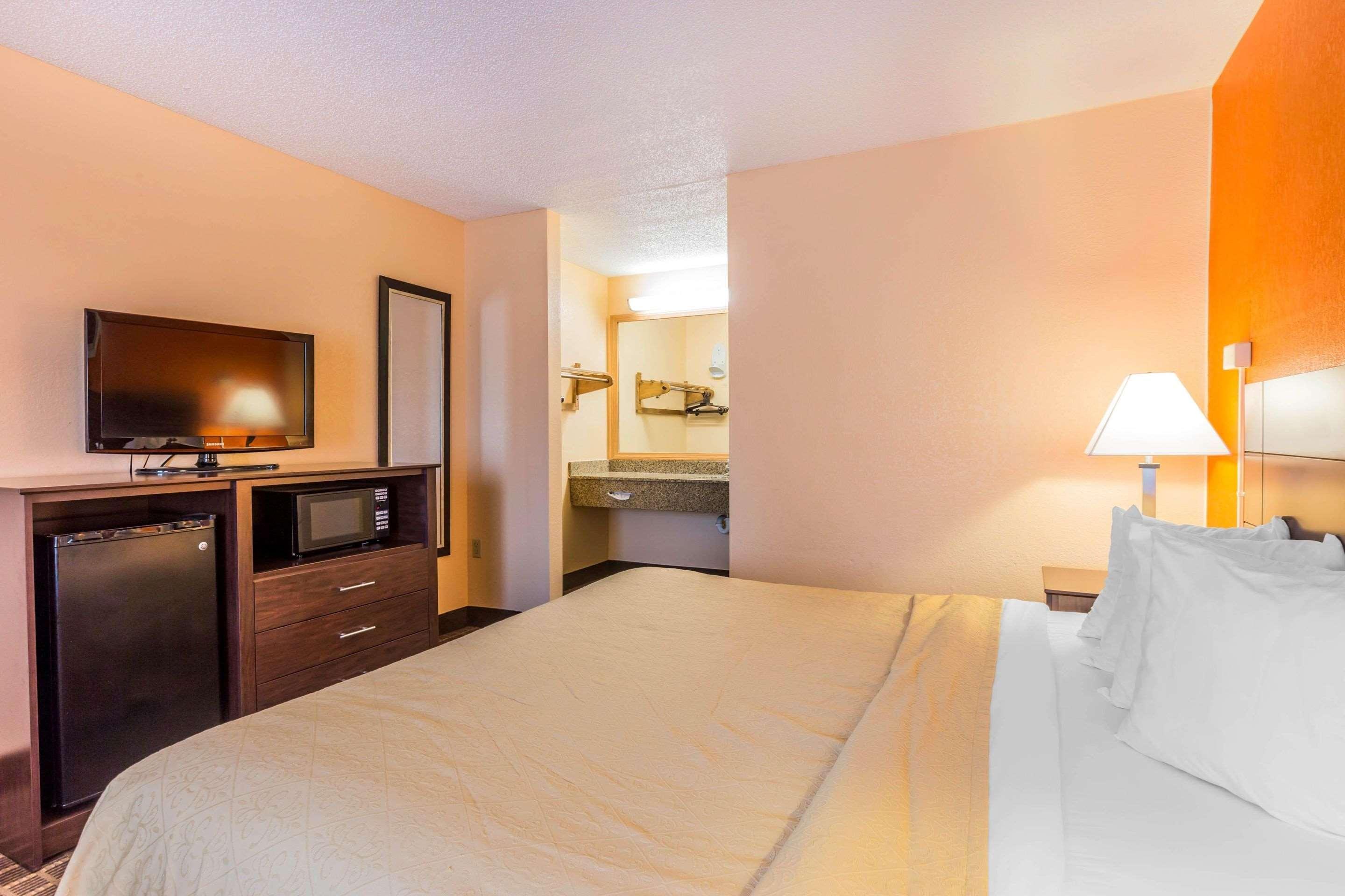 Quality Inn Greer Exteriér fotografie